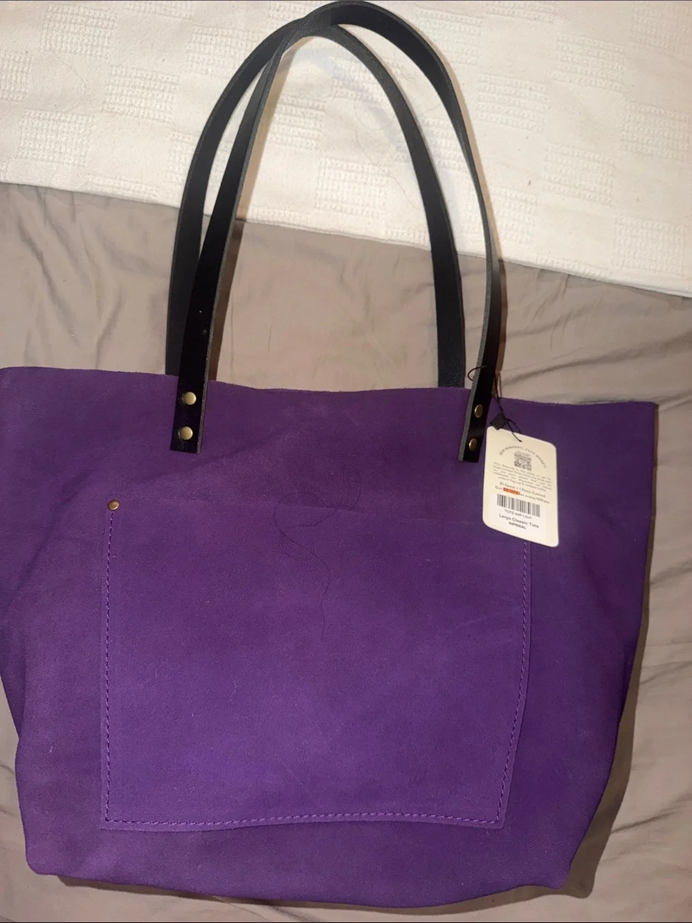 NWT Portland Leather Large Classic Tote in Imperial